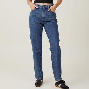 90s Mom Jeans
